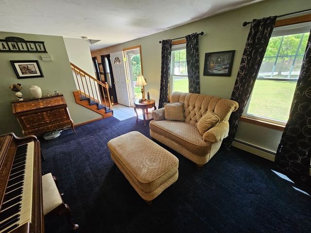 2 Center Hill Rd, Pembroke, MA 02359