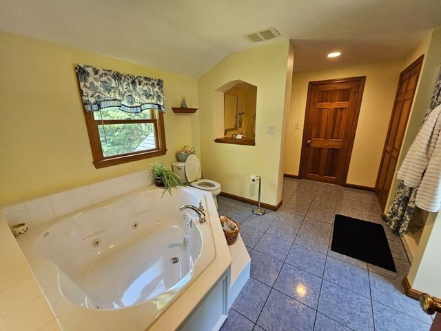 2 Center Hill Rd, Pembroke, MA 02359