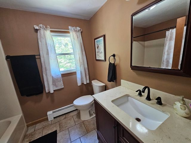 2 Center Hill Rd, Pembroke, MA 02359