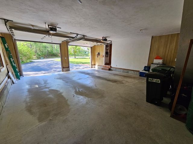 2 Center Hill Rd, Pembroke, MA 02359