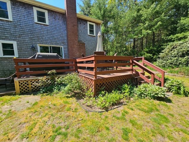 2 Center Hill Rd, Pembroke, MA 02359