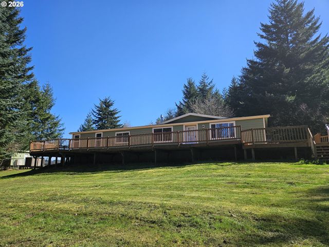 210 WEBSTER Ln, Woodland, WA 98674