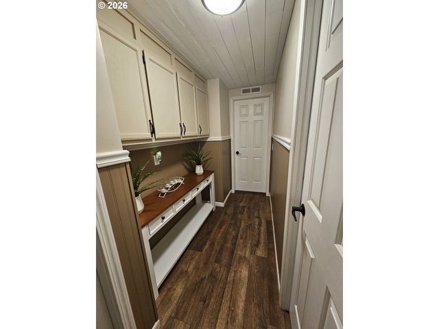 210 WEBSTER Ln, Woodland, WA 98674