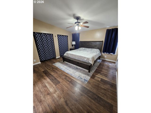 210 WEBSTER Ln, Woodland, WA 98674