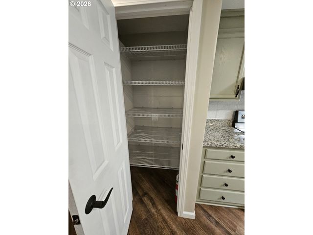 210 WEBSTER Ln, Woodland, WA 98674