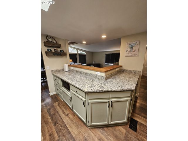 210 WEBSTER Ln, Woodland, WA 98674