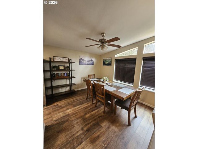 210 WEBSTER Ln, Woodland, WA 98674