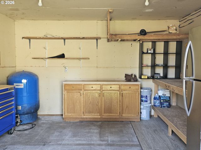 210 WEBSTER Ln, Woodland, WA 98674