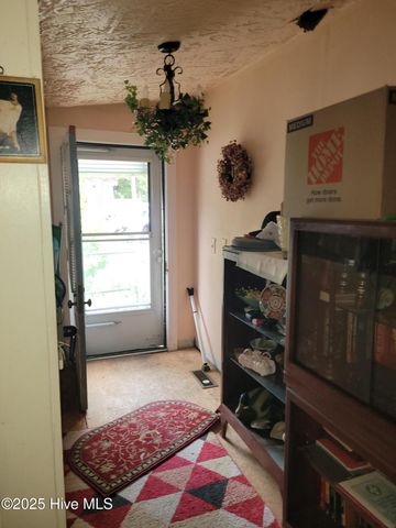 1300 Brices Creek Road, New Bern, NC 28562