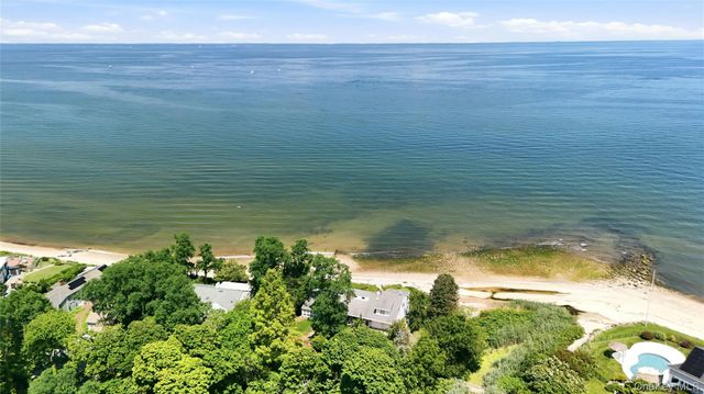 91 Fresh Pond Road, Northport, NY 11768