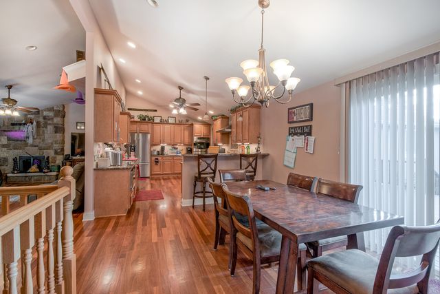 1605 S Regan Road, New Lenox, IL 60451
