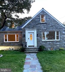 105 LINCOLN AVE, Mount Ephraim, NJ 08059
