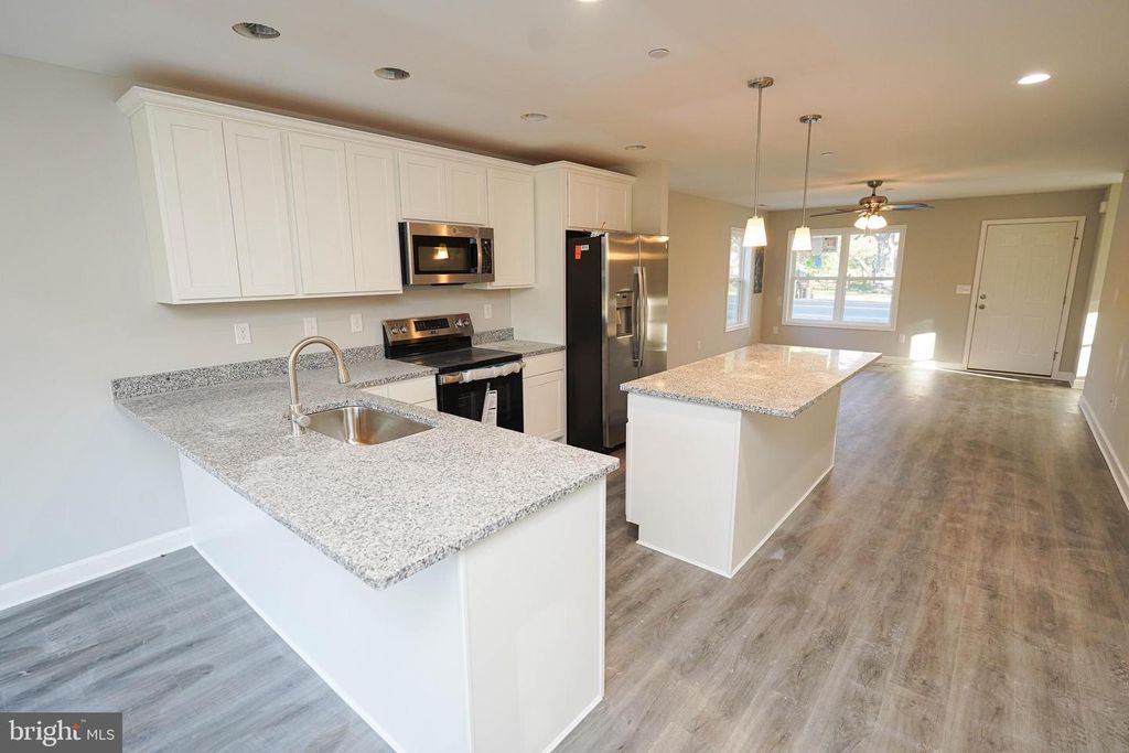 Image 10 of property listing at 11726 ST STEPHENS WAY, Princess Anne, MD 21853