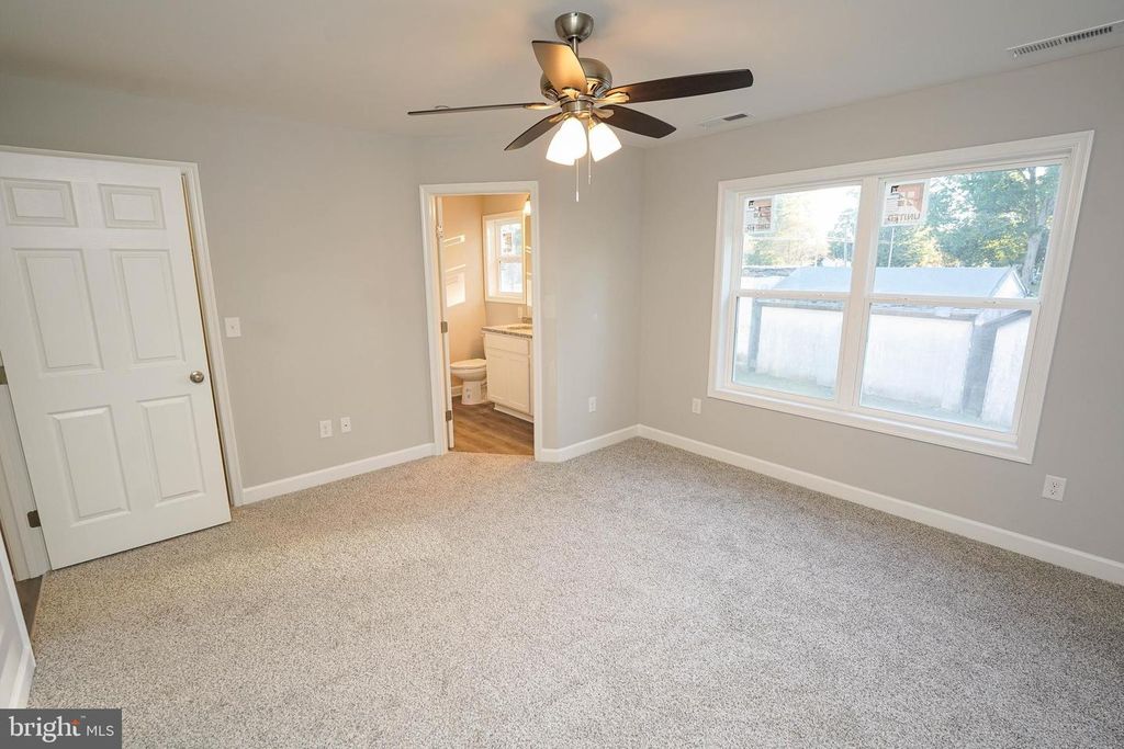 Image 16 of property listing at 11726 ST STEPHENS WAY, Princess Anne, MD 21853