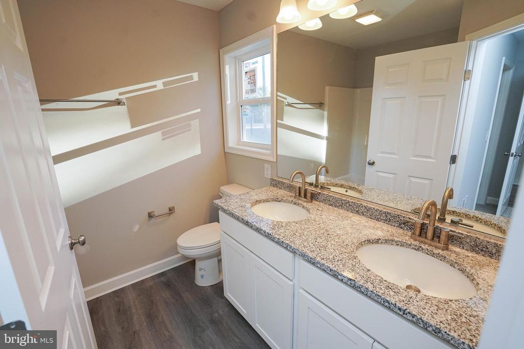 Image 18 of property listing at 11726 ST STEPHENS WAY, Princess Anne, MD 21853