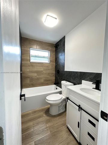 1441-1443-1451 NW 34th St, Miami, FL 33142