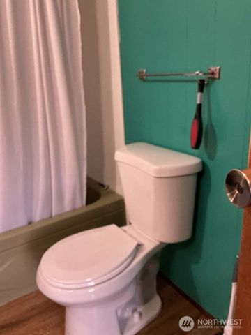 912 D Street, Vader, WA 98593