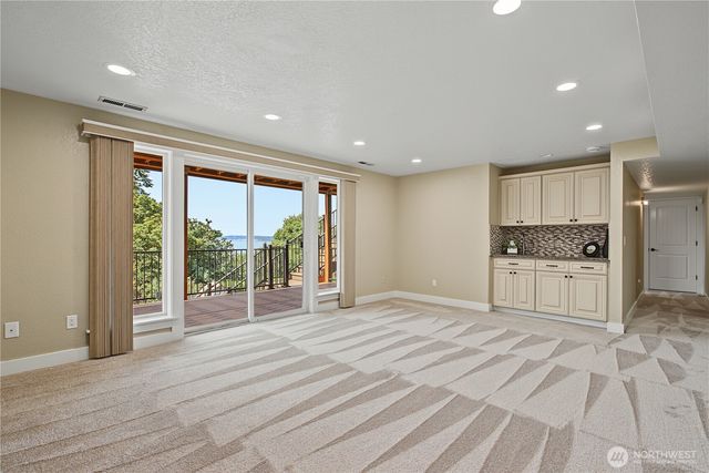 10010 76th Street SW, Lakewood, WA 98498