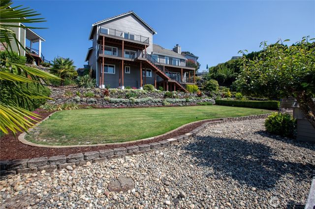 10010 76th Street SW, Lakewood, WA 98498