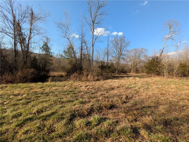 194 County Road 4423, Clarksville, AR 72830