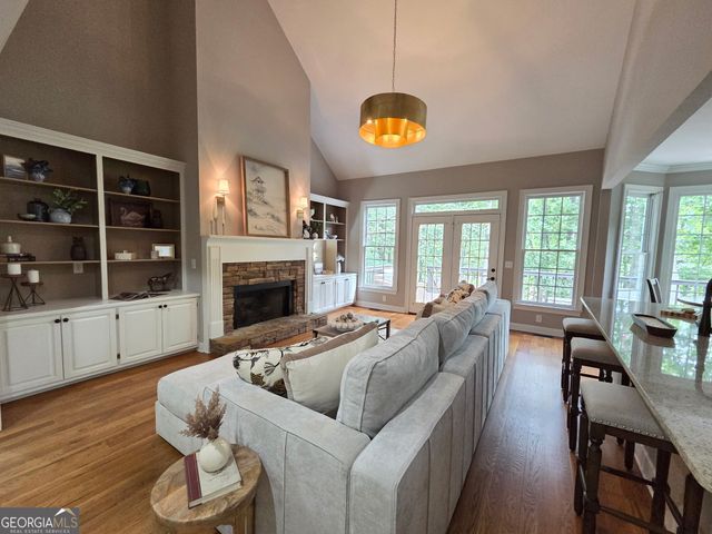 187 Shoreline Circle, Newnan, GA 30263