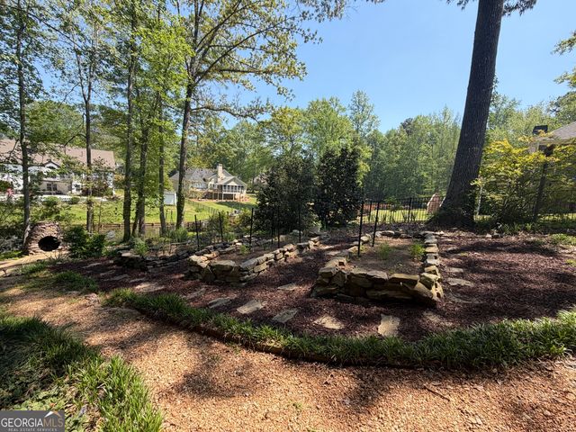 187 Shoreline Circle, Newnan, GA 30263