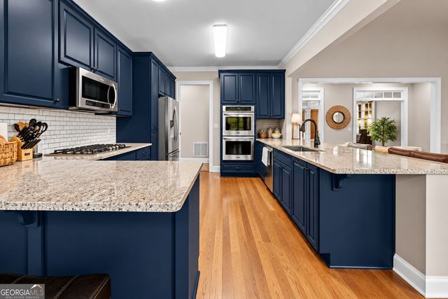 187 Shoreline Circle, Newnan, GA 30263