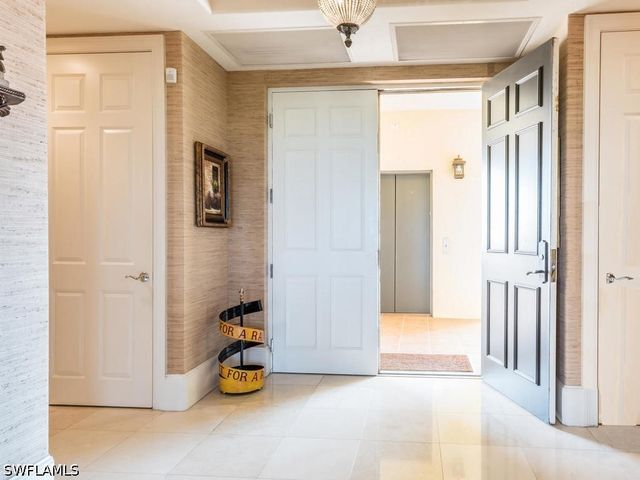 2728 Tiburon BLVD E PH-503, Naples, FL 34109
