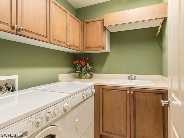2728 Tiburon BLVD E PH-503, Naples, FL 34109