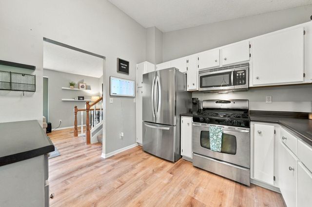 1568 27th Avenue NW, New Brighton, MN 55112