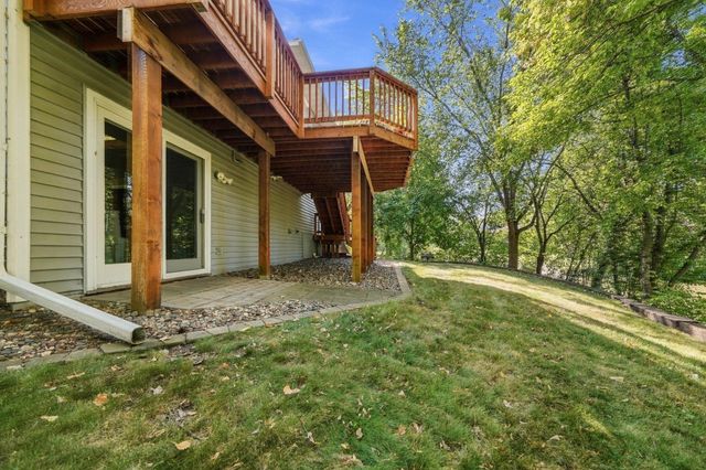 1568 27th Avenue NW, New Brighton, MN 55112