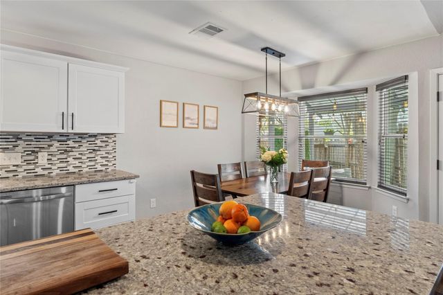 9306 Curlew DR, Austin, TX 78748