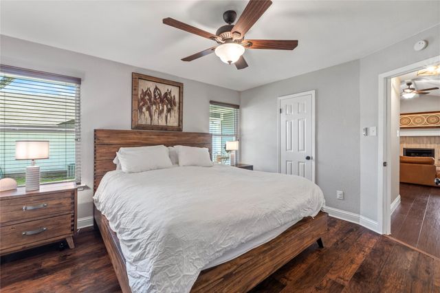 9306 Curlew DR, Austin, TX 78748