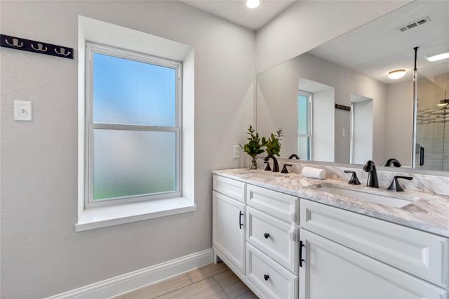 9306 Curlew DR, Austin, TX 78748