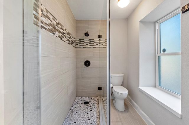 9306 Curlew DR, Austin, TX 78748