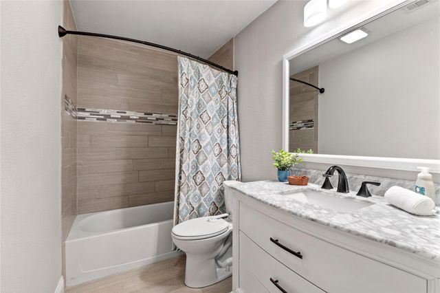 9306 Curlew DR, Austin, TX 78748