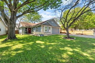 9306 Curlew DR, Austin, TX 78748