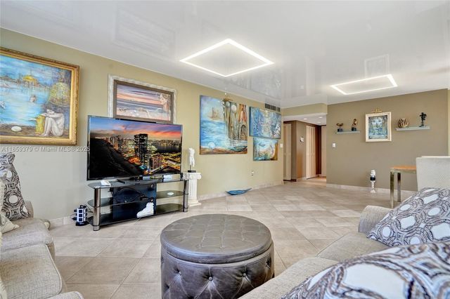 1833 S Ocean Dr 1402, Hallandale Beach, FL 33009