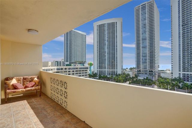 1833 S Ocean Dr 1402, Hallandale Beach, FL 33009