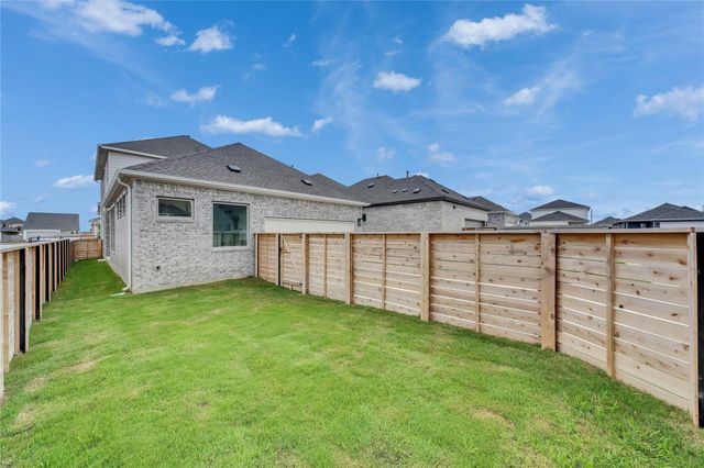 113 Royal Fern RD, Hutto, TX 78634