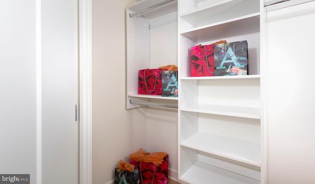 4710 ELM ST #2B-W-1109, Bethesda, MD 20814