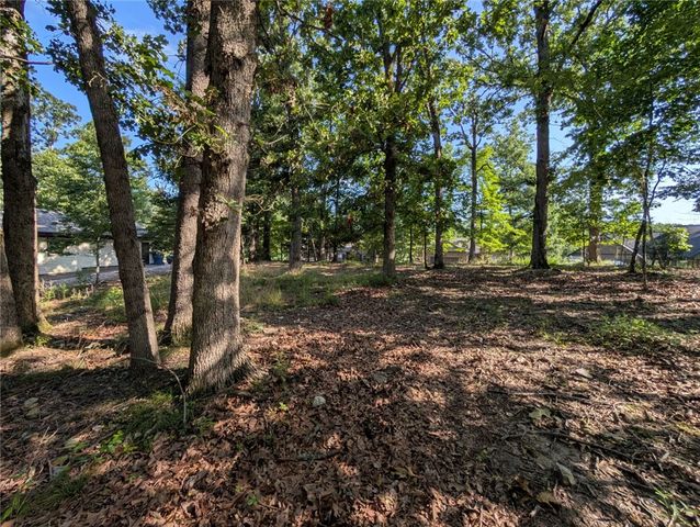 Westbury Drive, Bella Vista, AR 72714