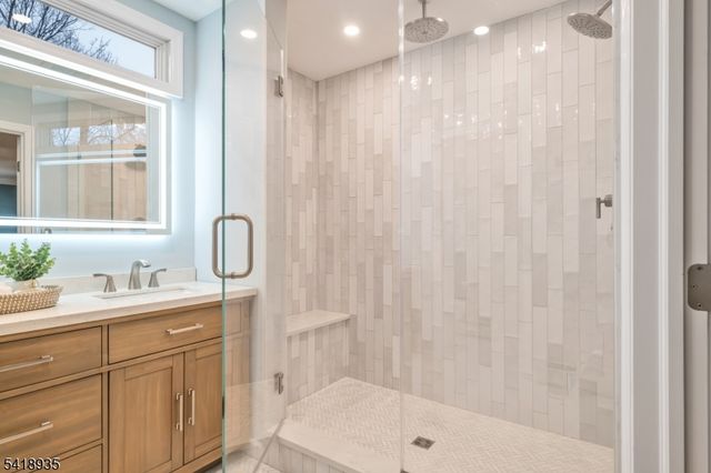 22 Kevin Dr, Mount Olive Twp., NJ 07836