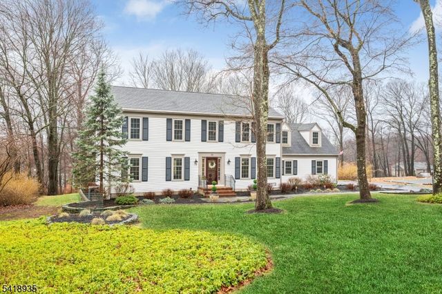 22 Kevin Dr, Mount Olive Twp., NJ 07836