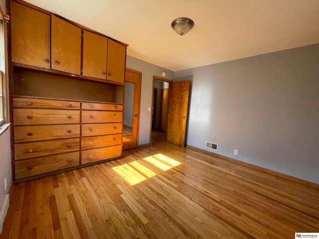 3520 Hascall Street, Omaha, NE 68105