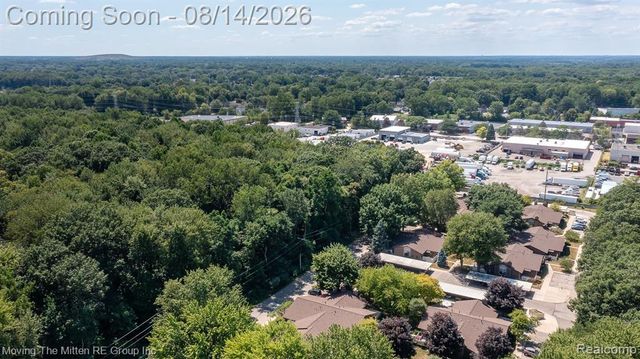 37587 Barkridge Circle, Westland, MI 48185