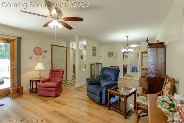 37587 Barkridge Circle, Westland, MI 48185