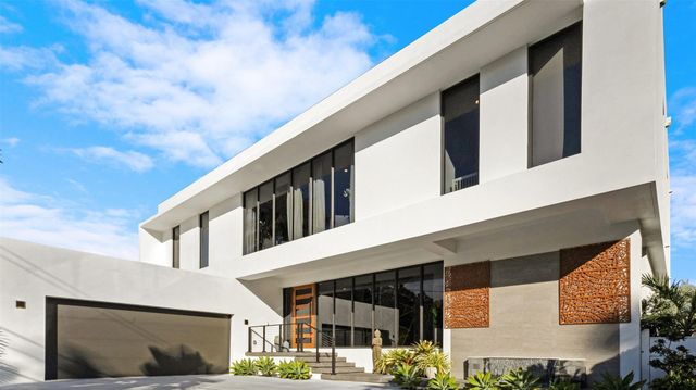 823 Ponce De Leon Drive, Fort Lauderdale, FL 33316