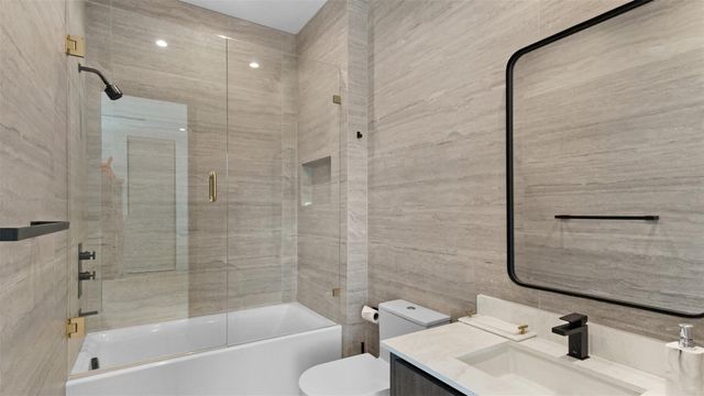 823 Ponce De Leon Drive, Fort Lauderdale, FL 33316