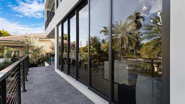 823 Ponce De Leon Drive, Fort Lauderdale, FL 33316